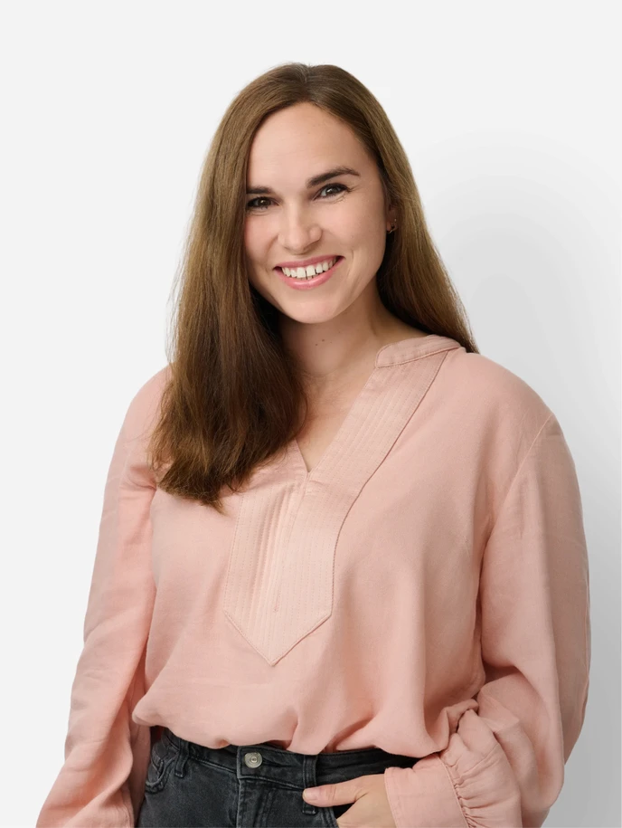 Magdalena, Graphic Designer